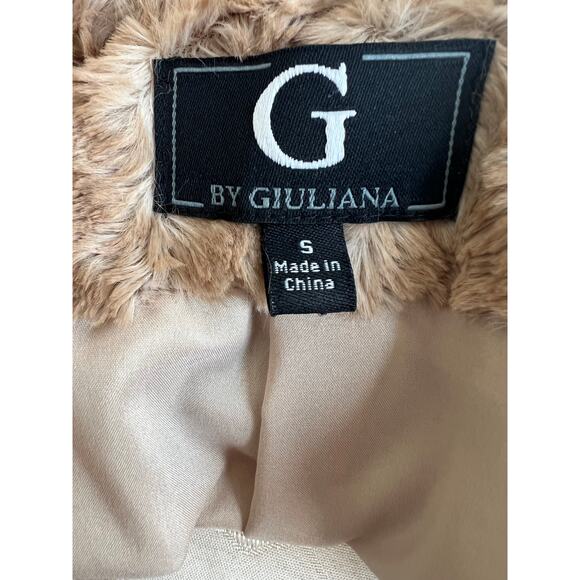 G by Giuliana Faux Fur Vest High Low Drape with Pockets Small - Picture 5 of 9